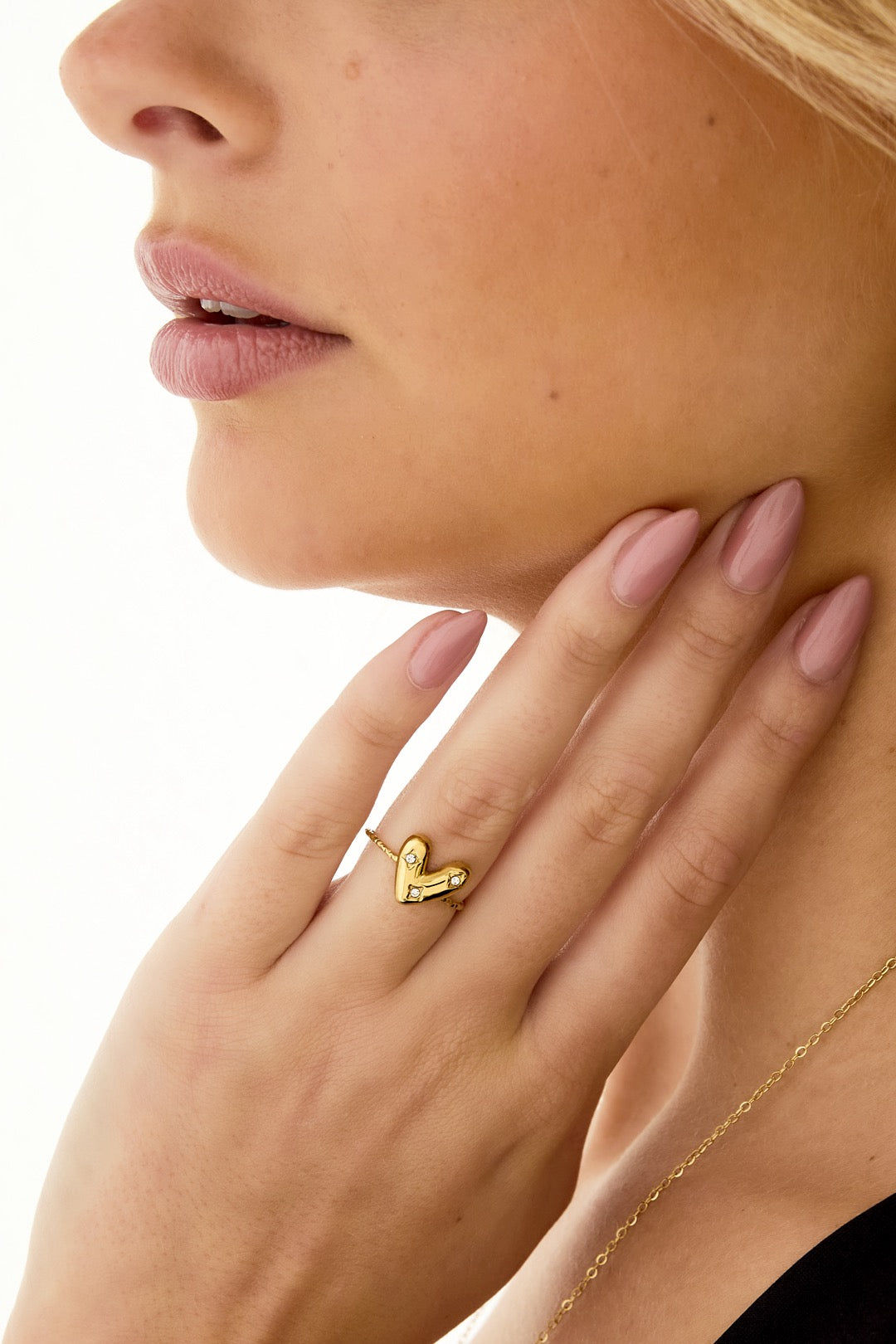 Ring met glinsteringen